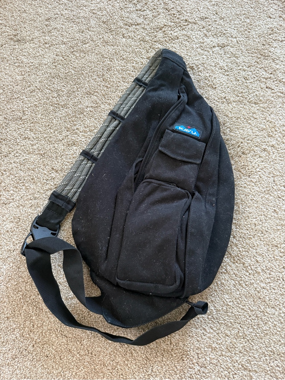 Kavu Black Rope Sling Bag - Compact Crossbody Organizer Excellent Condition!